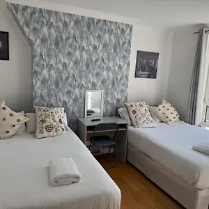  Appartement Budget Grey House